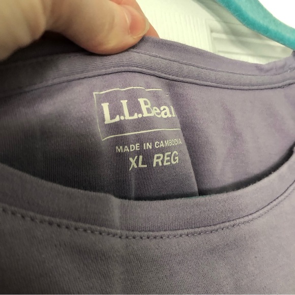 L.L. Bean Woman’s T-Shirt - Picture 2 of 4